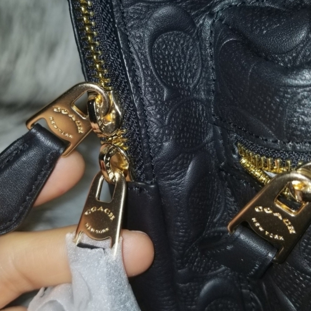 COACH BACKPACK DESIGNER EMBOSSED LEATHER BAG - Picture 5 of 11